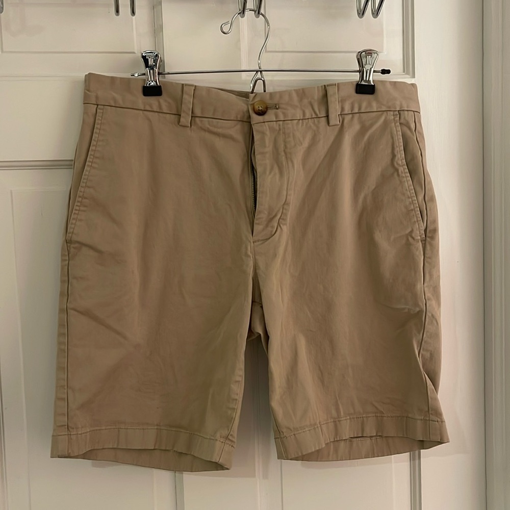 Vineyard Vines Men’s Breaker Short - Size 32 khaki/ tan